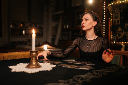 占術ジャンル別・占い師（鑑定士）のご紹介